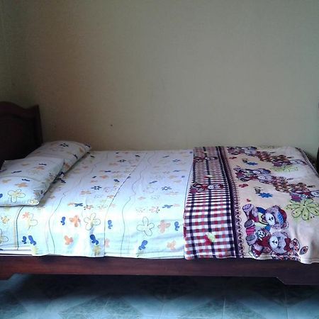 Hostal Jireh เตนา ภายนอก รูปภาพ