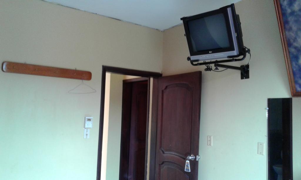 Hostal Jireh เตนา ภายนอก รูปภาพ