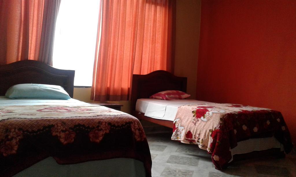 Hostal Jireh เตนา ภายนอก รูปภาพ
