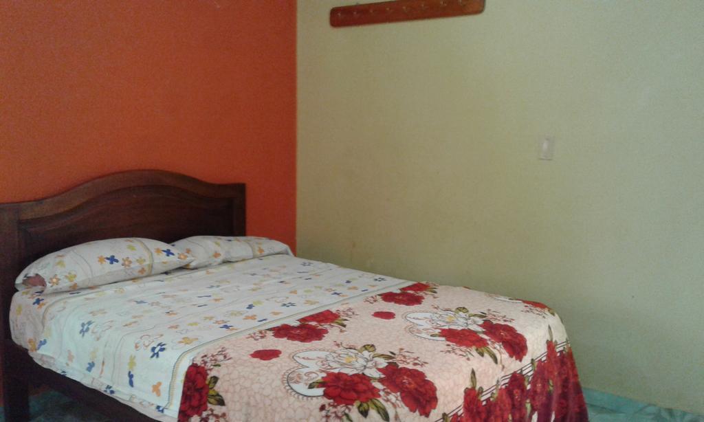 Hostal Jireh เตนา ภายนอก รูปภาพ