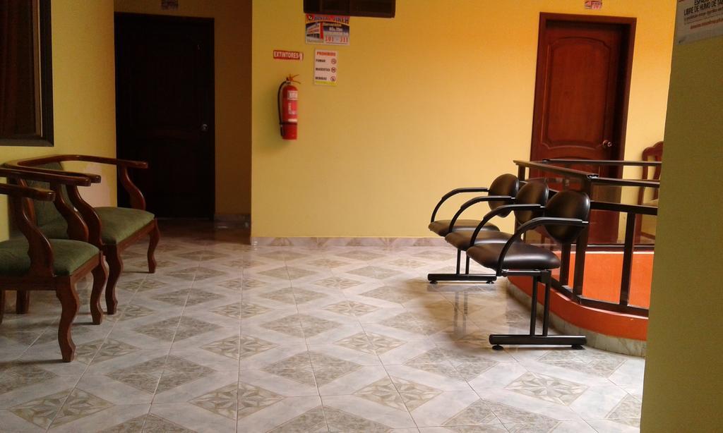 Hostal Jireh เตนา ภายนอก รูปภาพ