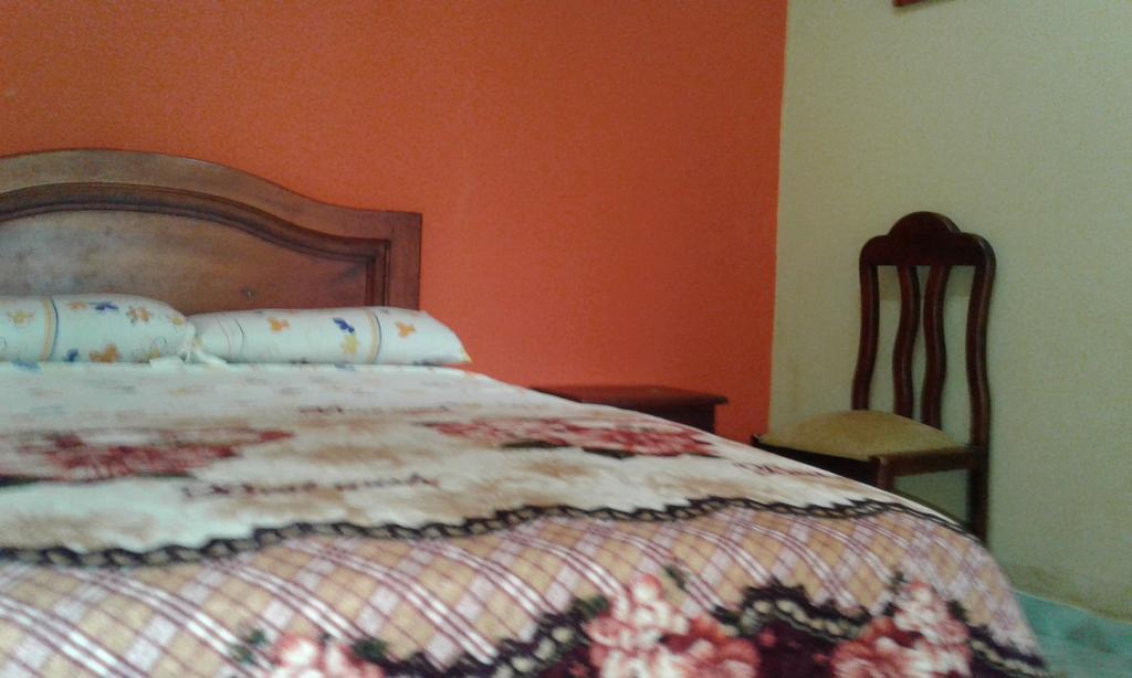 Hostal Jireh เตนา ภายนอก รูปภาพ