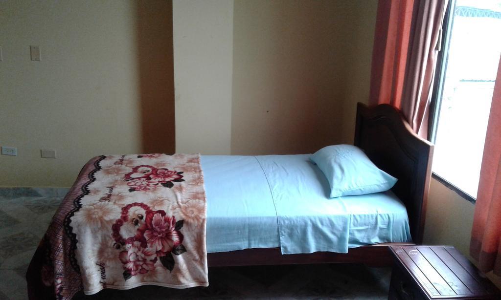 Hostal Jireh เตนา ภายนอก รูปภาพ