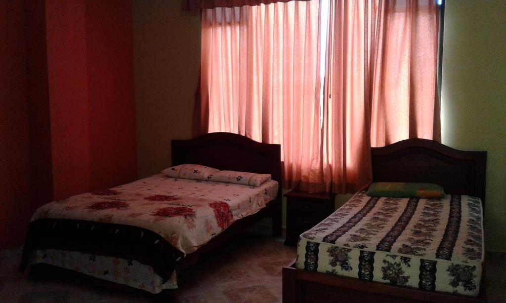Hostal Jireh เตนา ภายนอก รูปภาพ