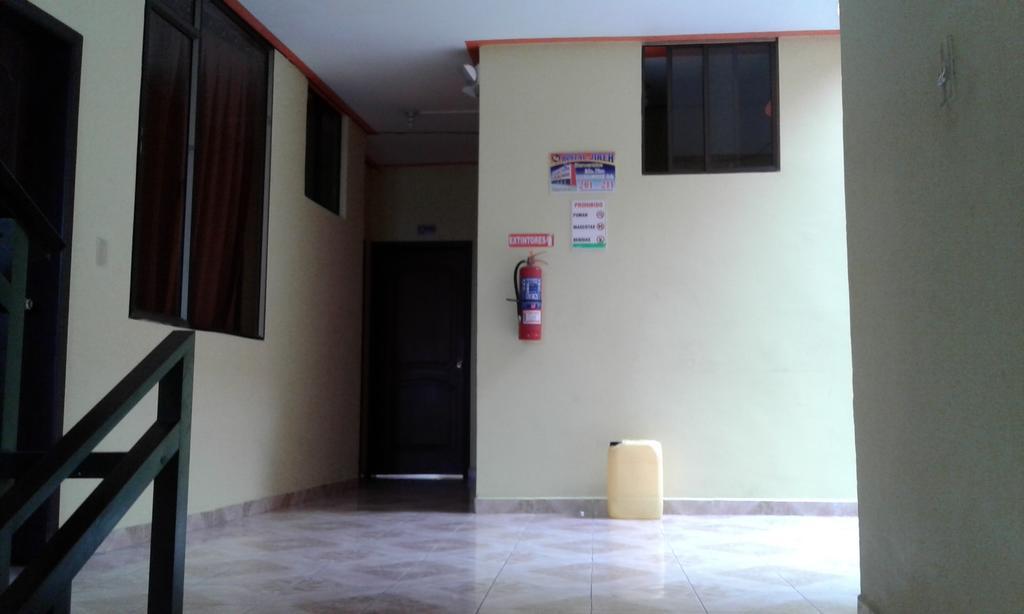 Hostal Jireh เตนา ภายนอก รูปภาพ