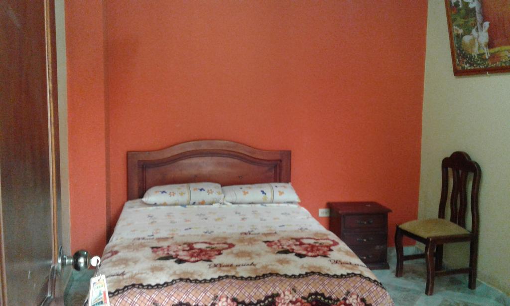 Hostal Jireh เตนา ภายนอก รูปภาพ