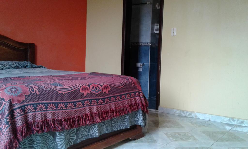 Hostal Jireh เตนา ภายนอก รูปภาพ