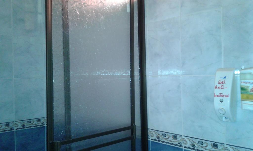 Hostal Jireh เตนา ภายนอก รูปภาพ